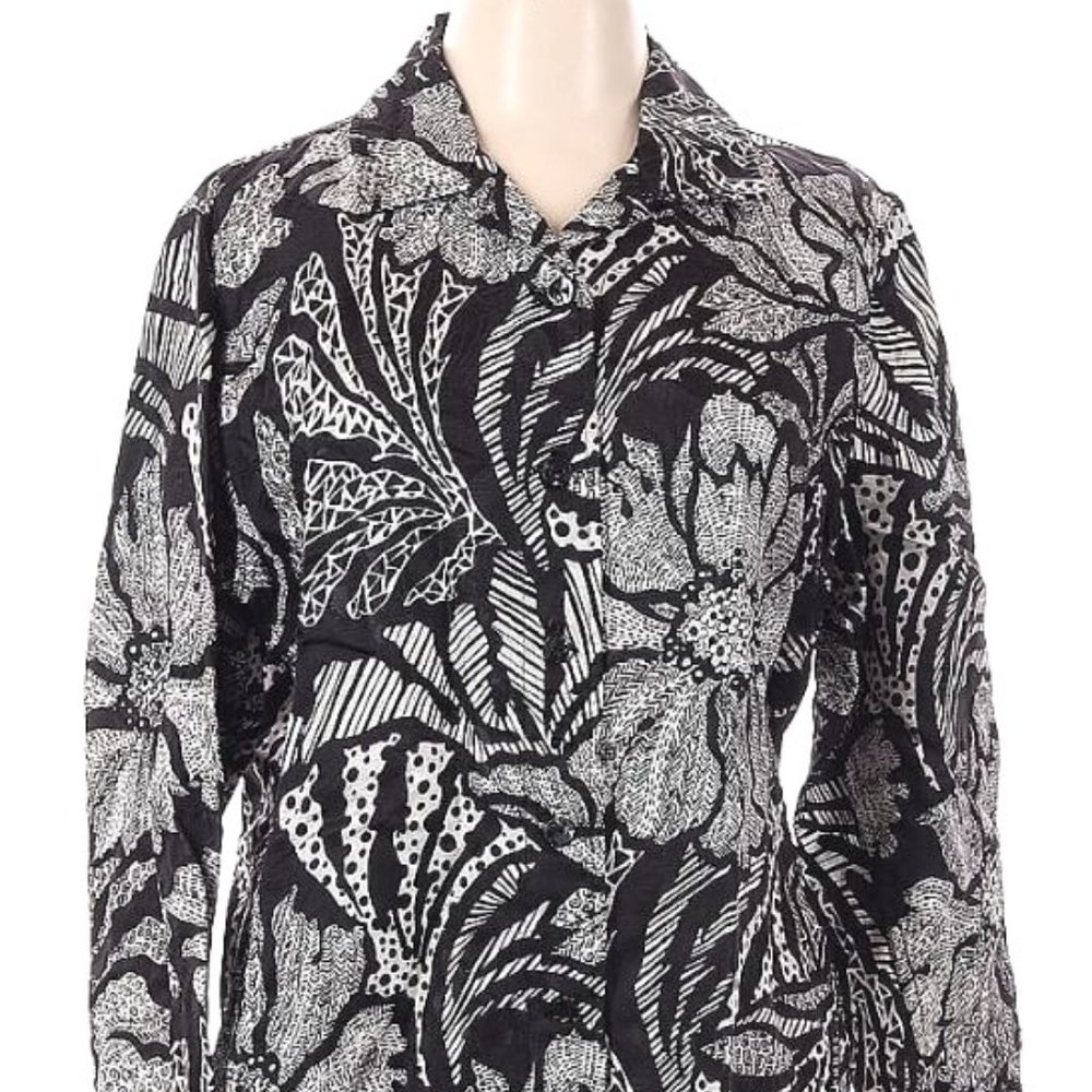 Chico's: Stylish Black/White Jacket